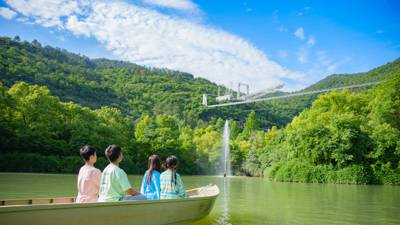 Chu Yun Tongtian River Scenic Area (OMG Heartbeat Park)