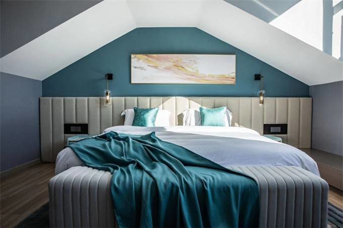 The artistic gallery staircase