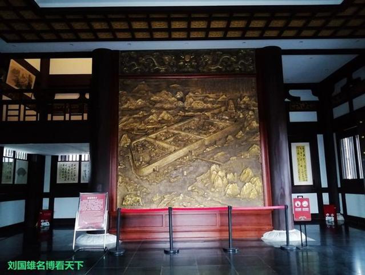 Xiaoyao Tower Interior