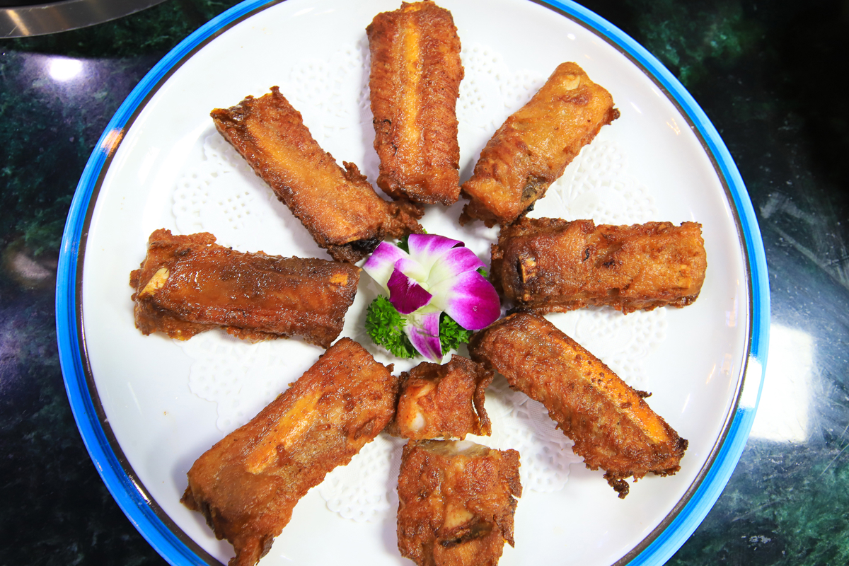 Fresh coconut chicken