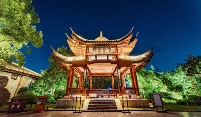 Night Visit to Yellow Crane Tower