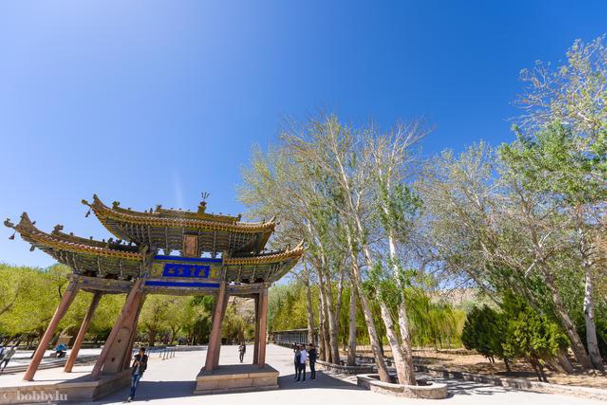 Buddhist sculpture replica