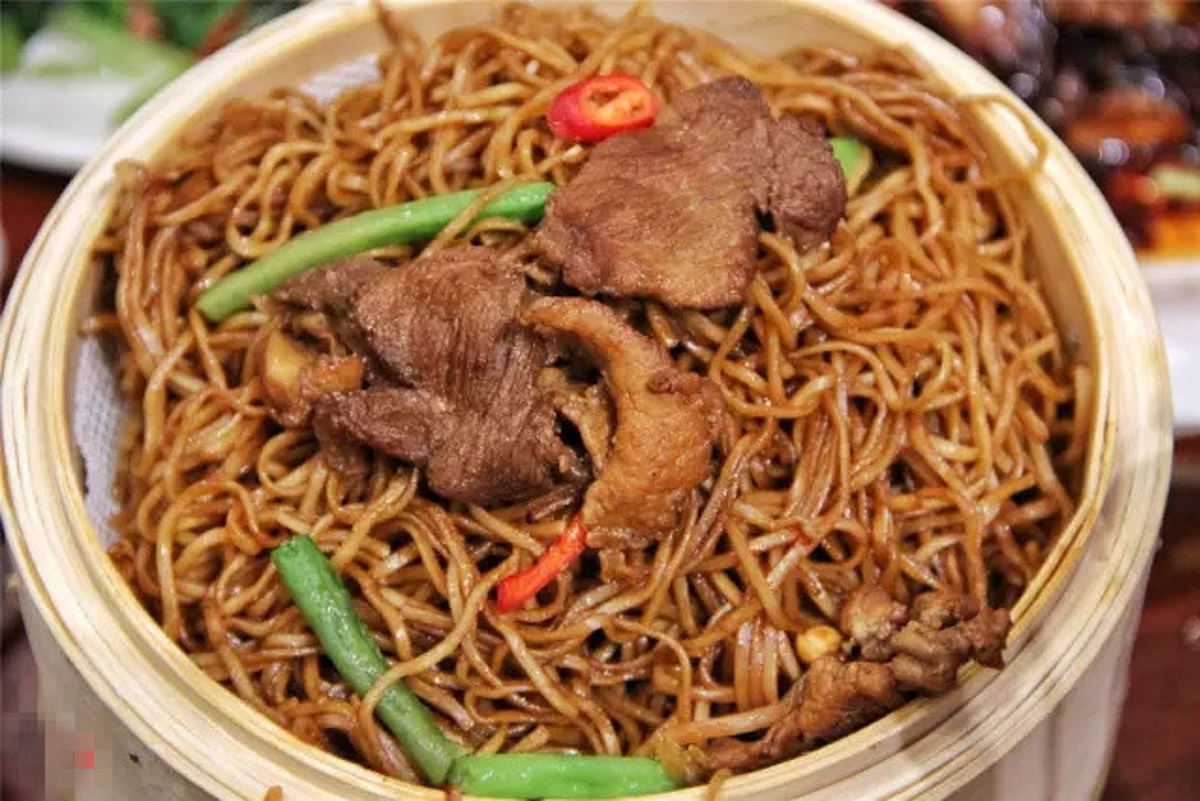 Traditional Kaifeng dishes