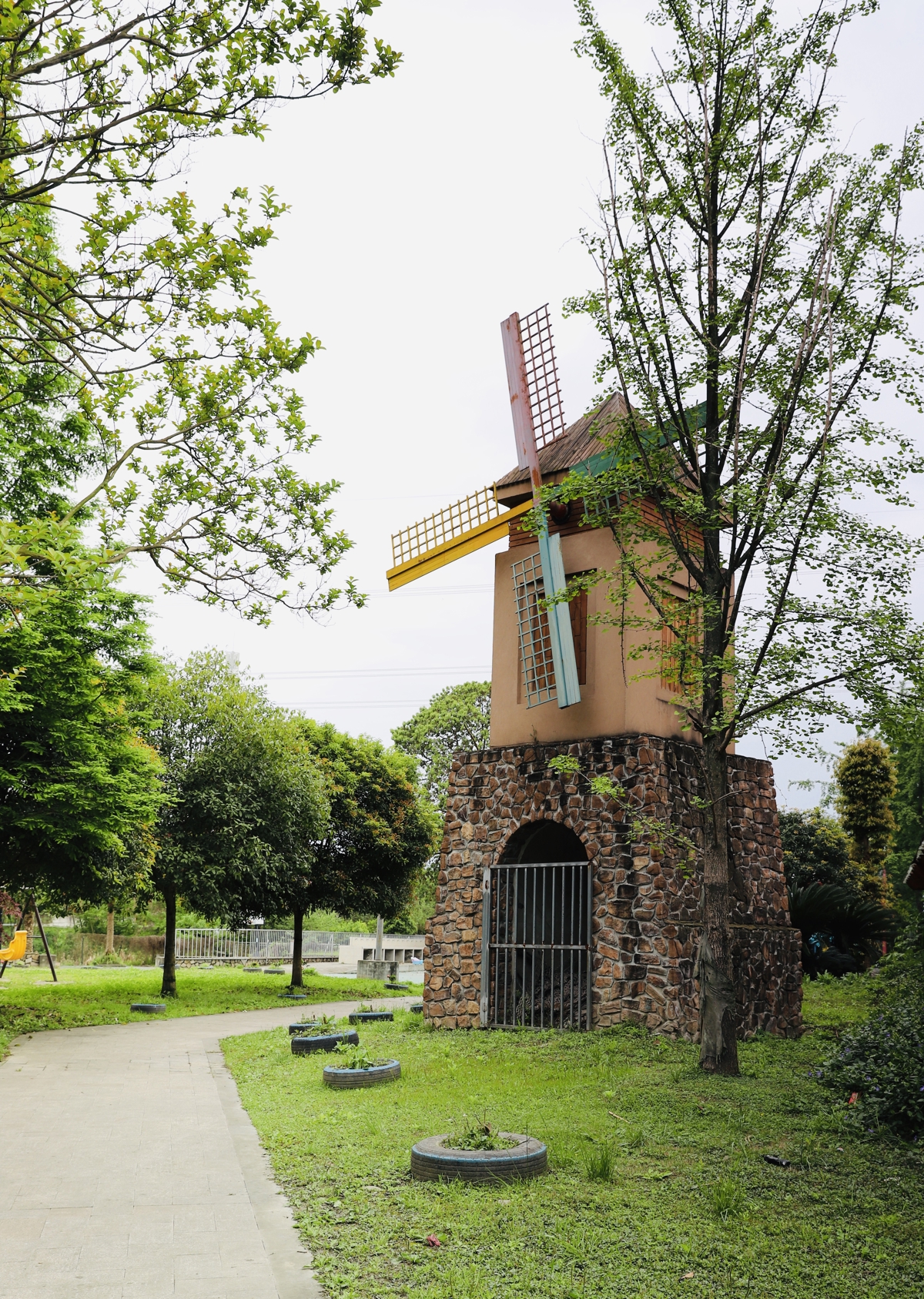 Adventure activities and rope courses