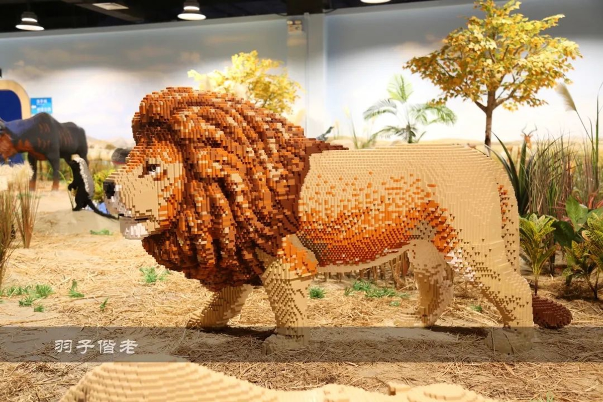 Brick mosaic artwork