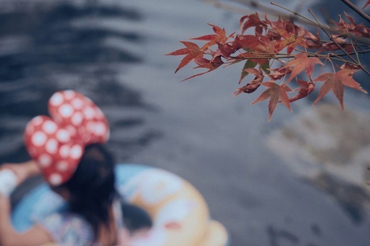 Families at hot springs