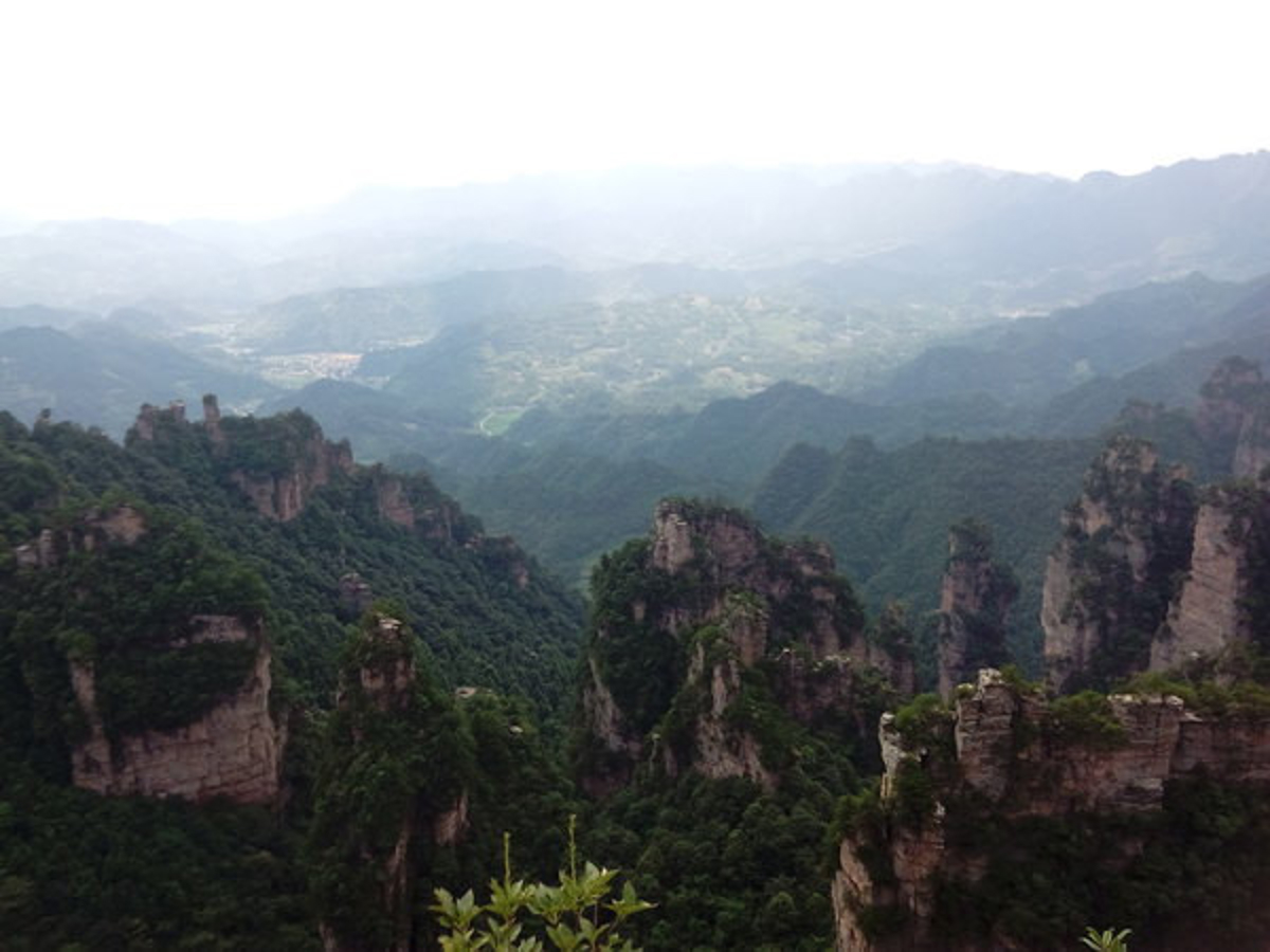 Tianbofu four walls at Yangjiajie