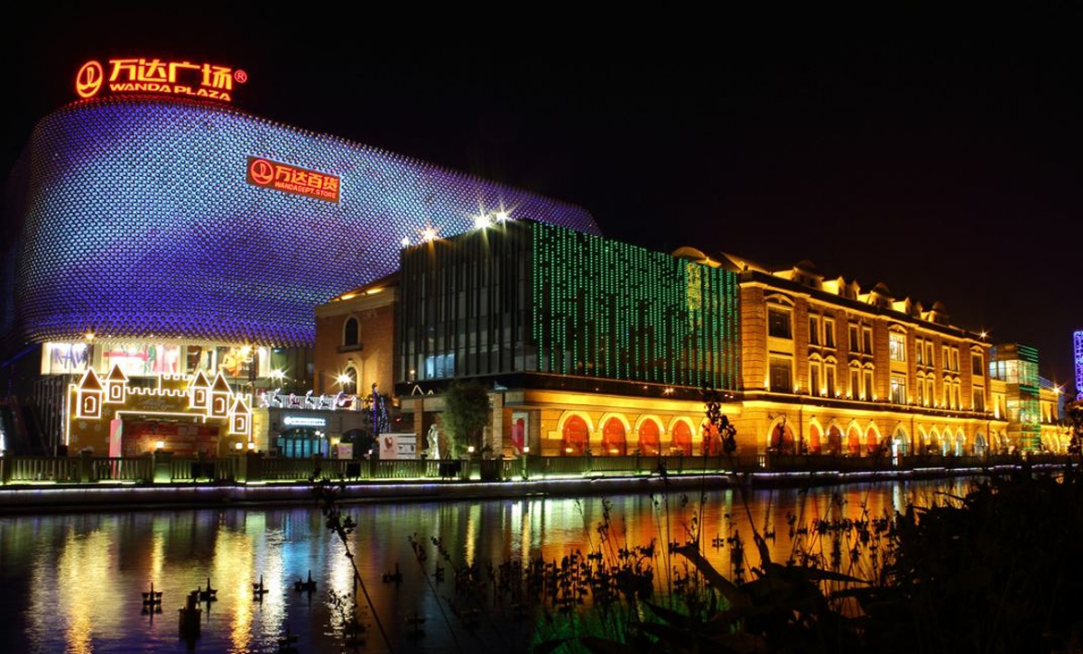 Boat cruise on Chu River