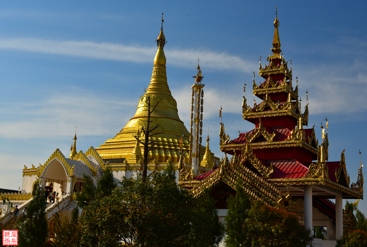 Myanmar pagoda details