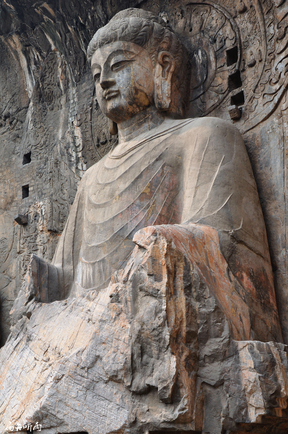 Longmen Grottoes panoramic view