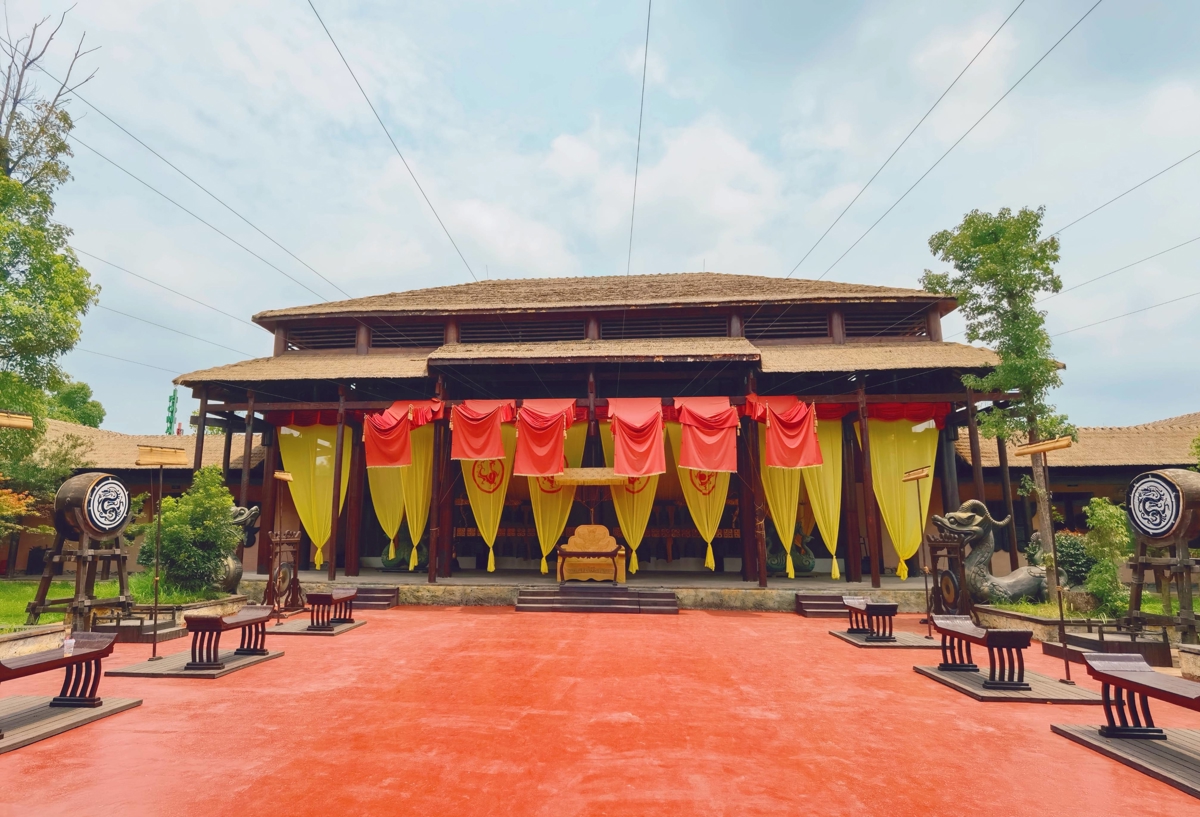 Traditional costume experience