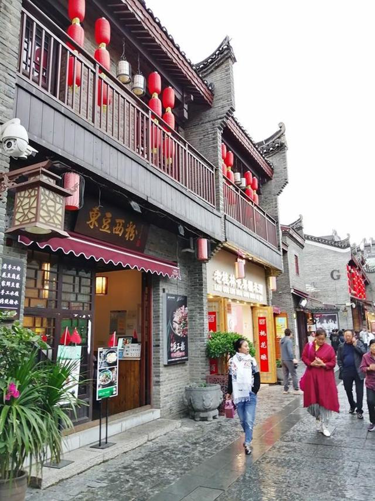 Local crafts and food