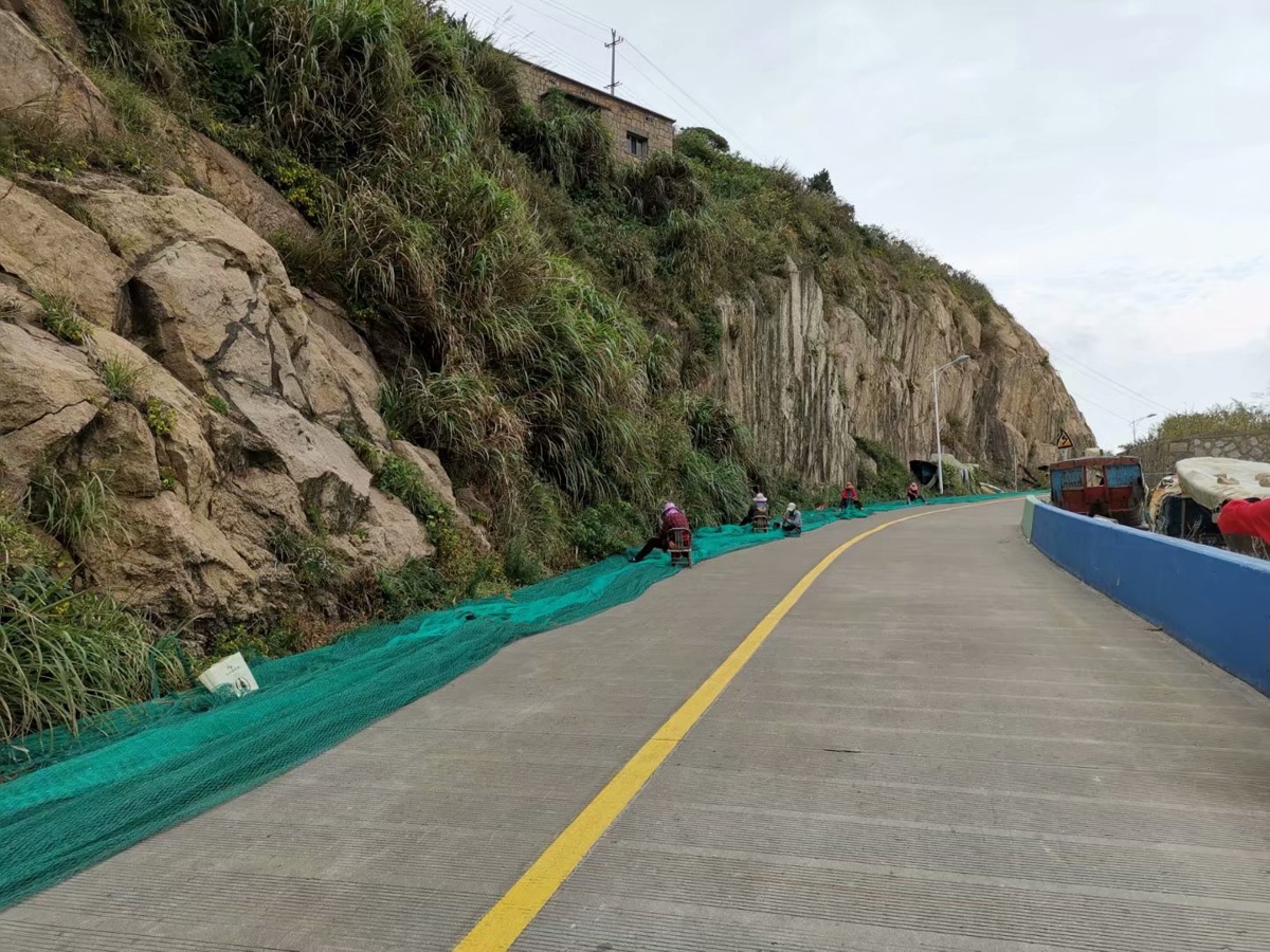 Women weaving fishing nets