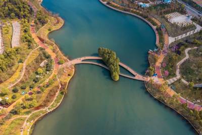 Kunming Waterfall Park