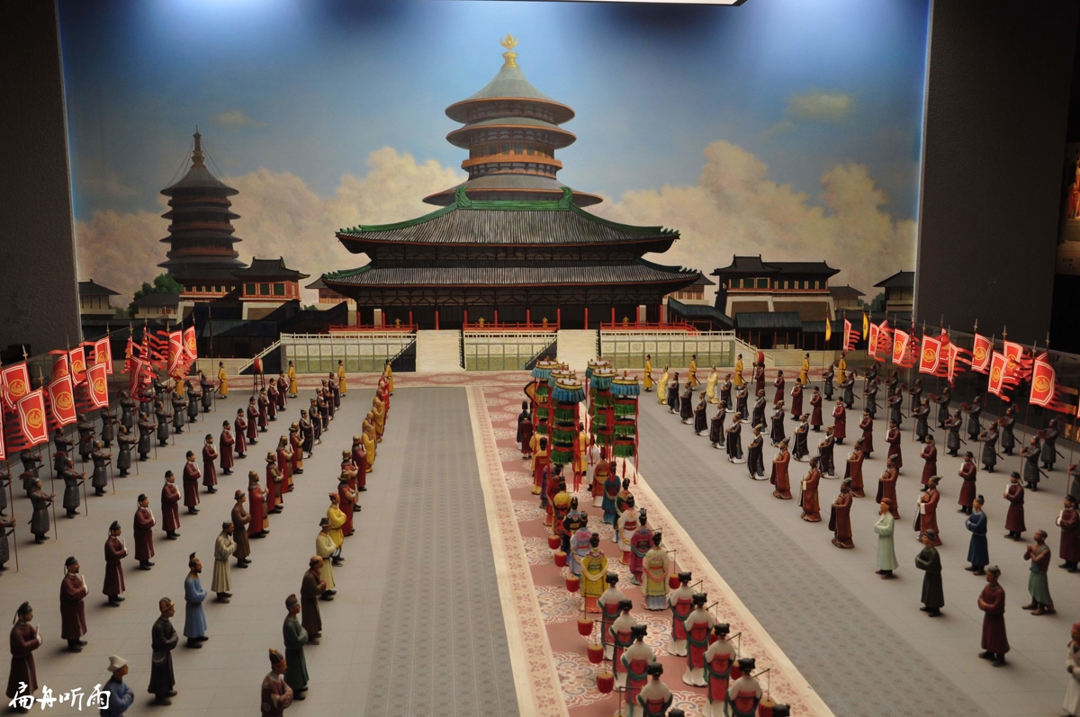 Imperial palace reconstruction