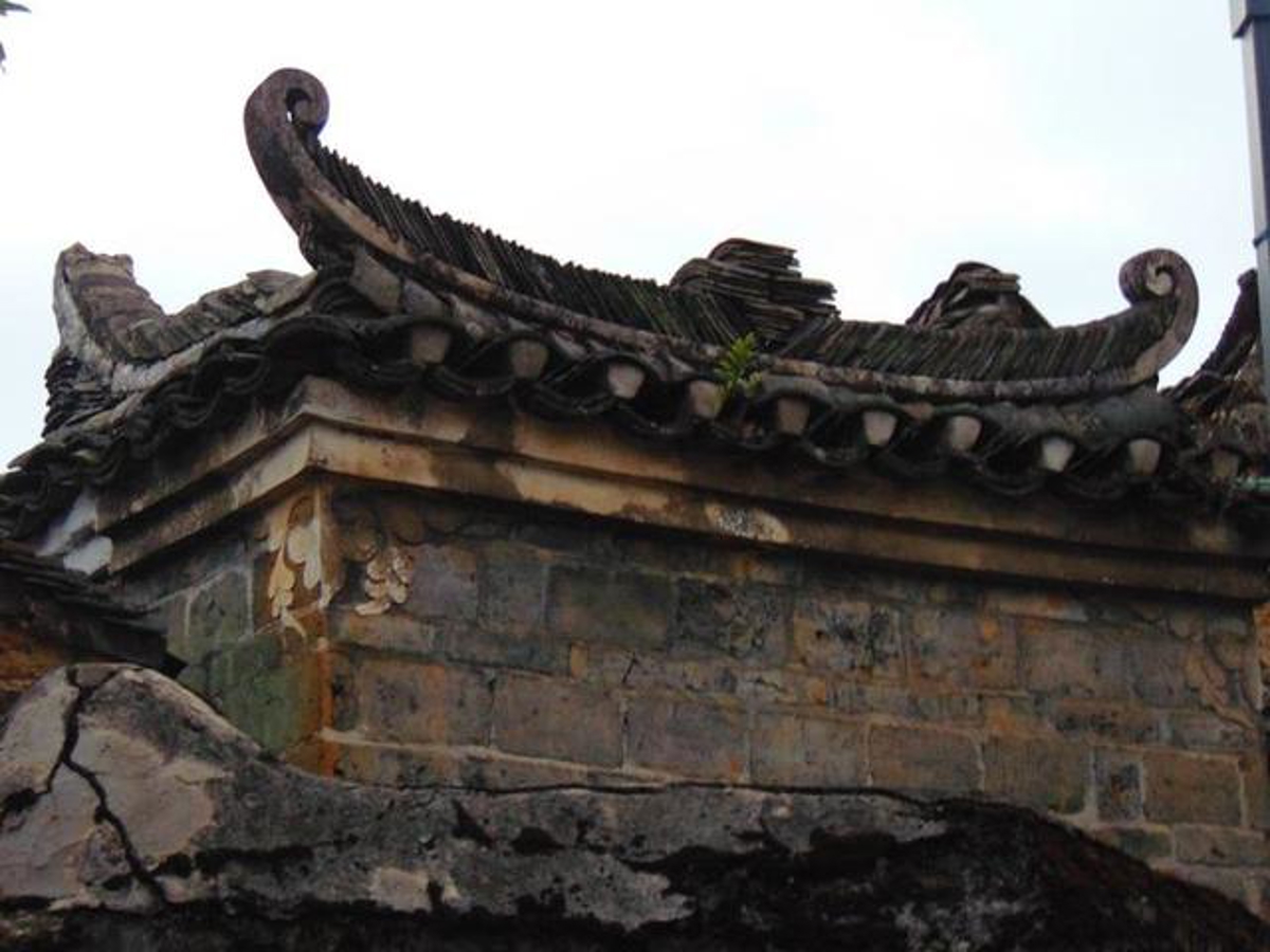 Traditional roof tiles