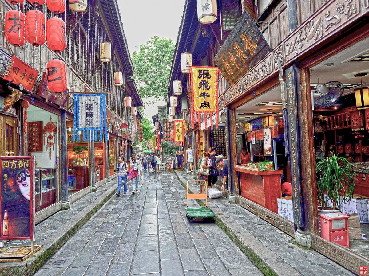 Chengdu in 5 Days: Pandas, Ancient Alleys, and the Spiciest Food You'll Ever Love