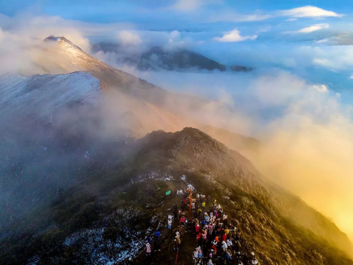 Chengdu Snow Play Guide Part 1: The Ultimate Snow Adventure Near China's BBQ Capital