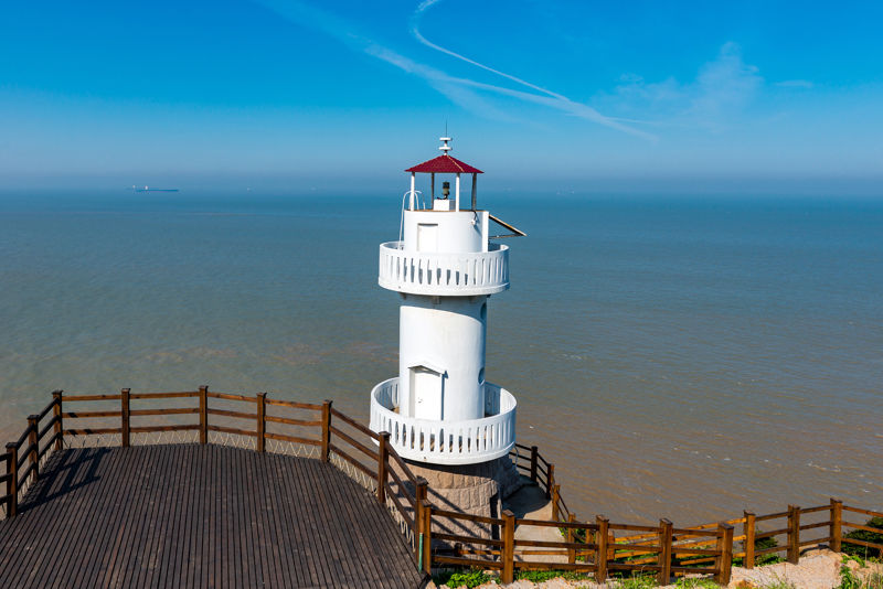 Liu Jing Tan Sunrise Viewing Platform – Liuhe Chaoyang Scenic Area