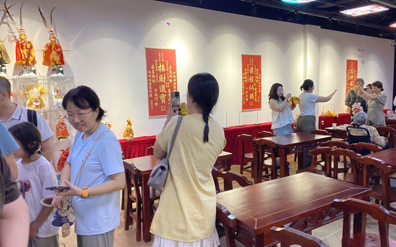 Quanzhou String Puppet Theatre Performance