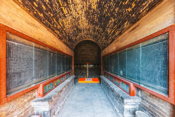 Ancient Pagoda & Temple Day Tour