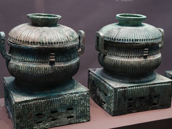 Yellow River Scenery & Yanhuang Culture Day Tour