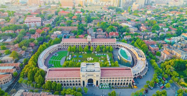 Tianjin Museum & Five Avenues Urban Discovery Day Tour