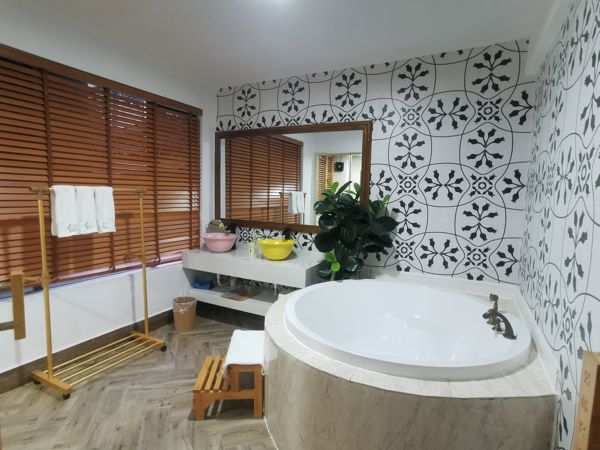 Yangshuo: A Family Adventure Through China's Most Scenic Karst Wonderland (5 Days)