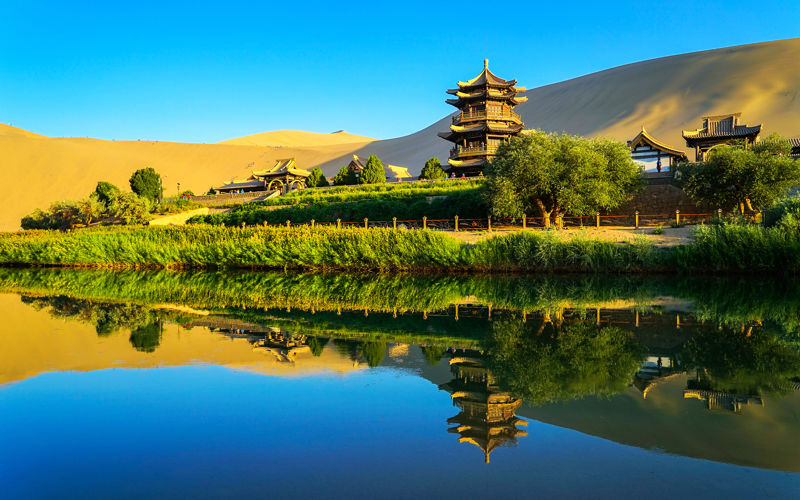 Mingsha Mountain & Crescent Lake