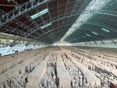 Emperor Qinshihuang's Mausoleum Site Museum (Terracotta Warriors)