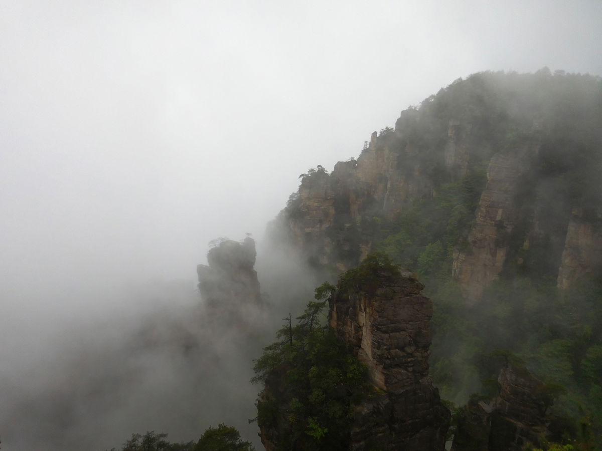 Hunan: My 7-Day Journey Through Changsha, Zhangjiajie & Fenghuang (Semi-Independent Trip)