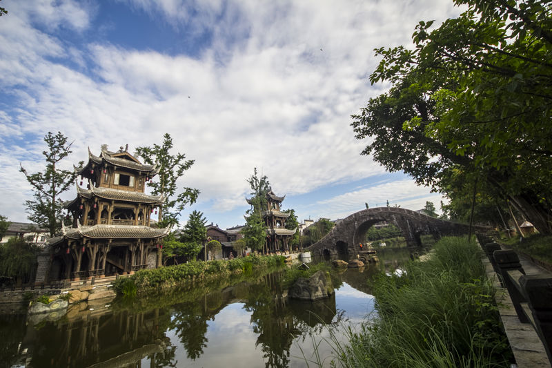Huanglongxi Ancient Town