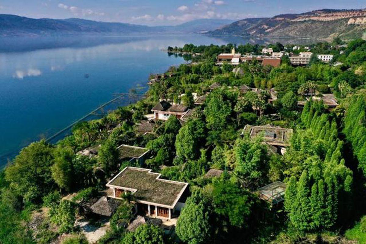 Kunming: A Luxurious Escape to Boliang Hotel & Tea Garden Paradise (3 Days)