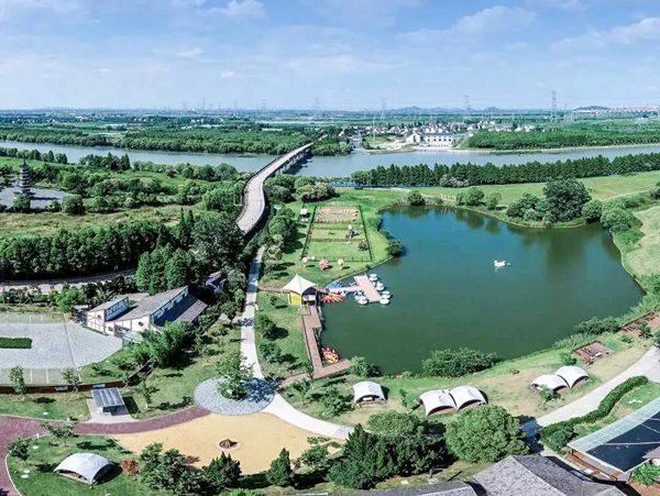 Sun Island Shanghai: A Pet-Friendly Family Paradise (2 Days)