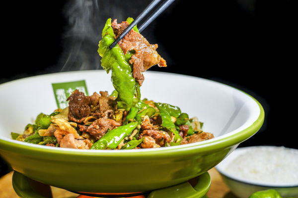 Changsha Food Tour: 5 Must-Try Hunan Dishes That Will Set Your Taste Buds on Fire (1 Day)