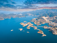 Thousand Island Lake Scenic Area