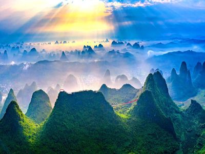 Yangshuo Ruyi Peak Cable Car Scenic Area