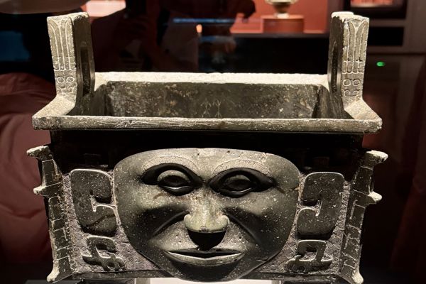 Hunan Museum & Chaozong Street: A Day of Ancient and Modern Dialogues