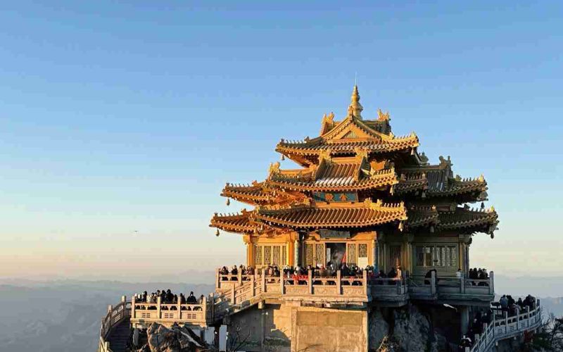 Laojun Mountain Scenic Area