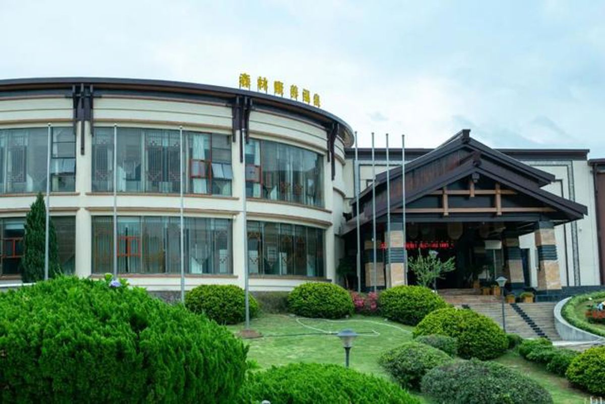 Kunming Forest Hot Spring Paradise: A Perfect Family Day Trip from the City