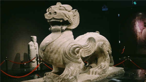 Luoyang Museum, Wenfeng Pagoda & Lijing Gate Historic Walk