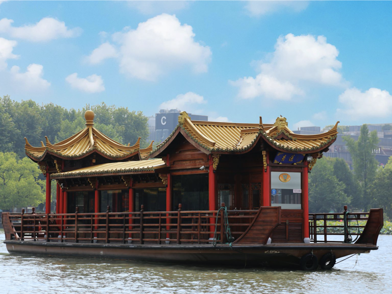 West Lake Boat Tour