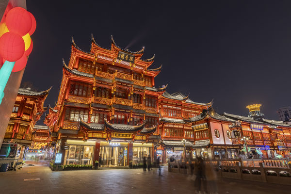 Yu Garden & Old Shanghai Cultural Immersion Walk