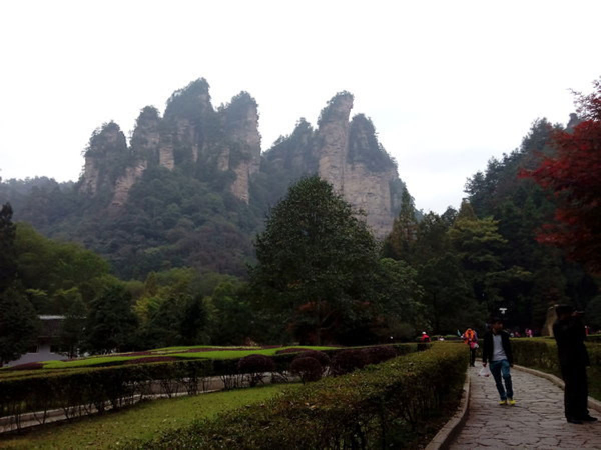 Hunan Adventure: My 8-Day Journey Through Changsha, Zhangjiajie & Ancient Phoenix Town