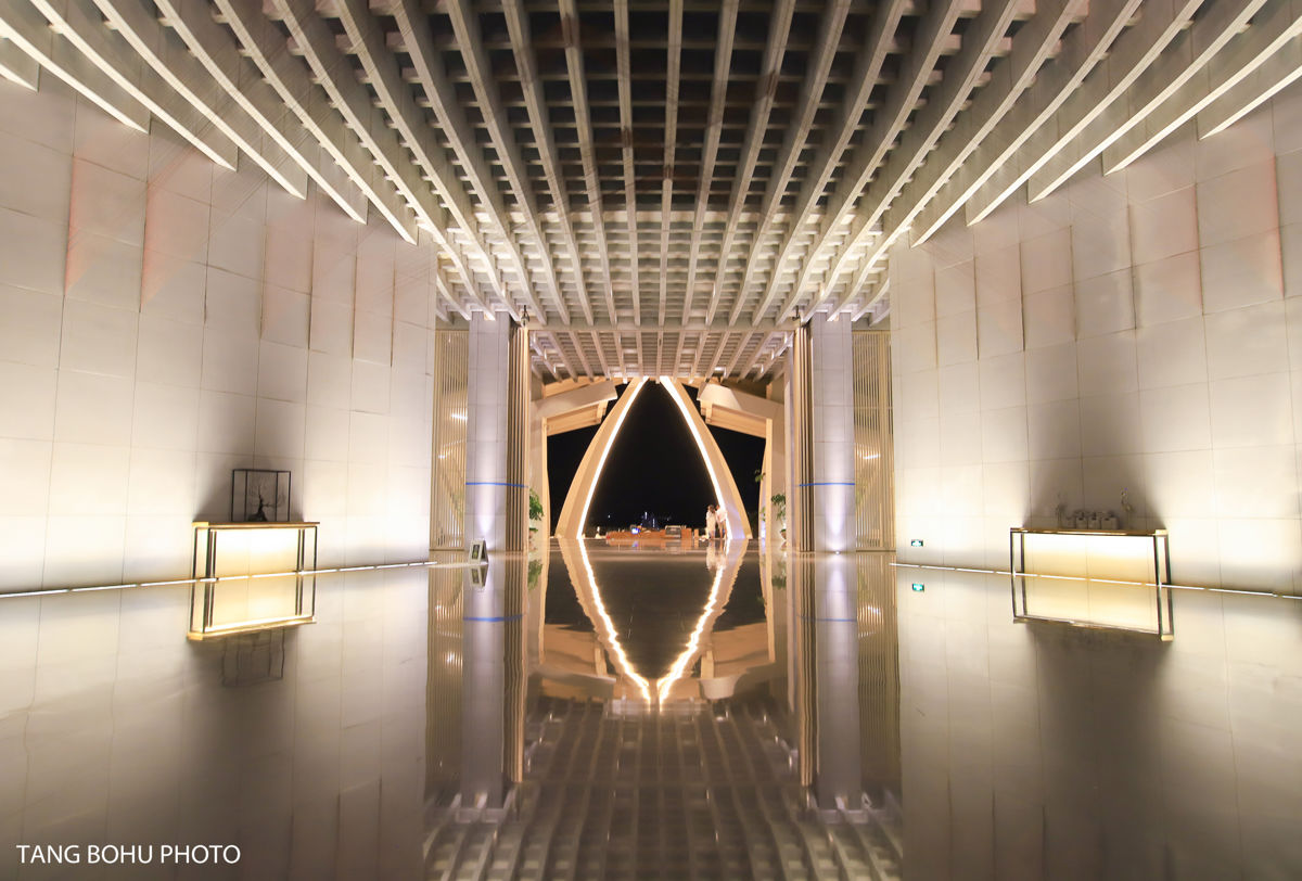 Sanya: My Tropical Paradise Escape in Golden October (7 Days)