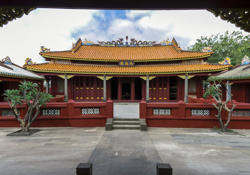 Yazhou Ancient Street