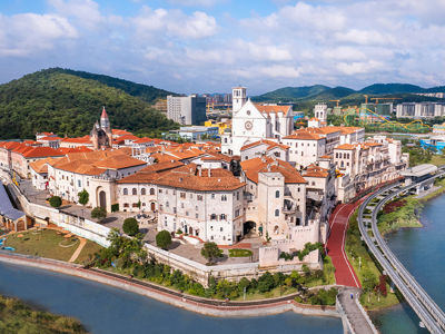 Hua Yi Brothers (Changsha) Movie Town