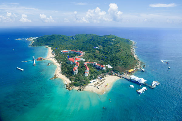 Wuzhizhou Island & Haitang Bay Coastal Adventure Day Trip