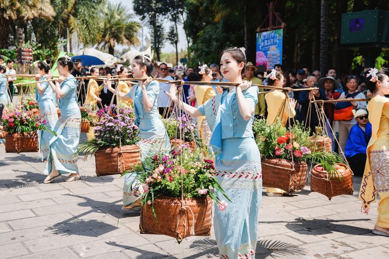 Yunnan Nationalities Village
