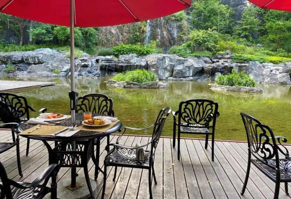 Luxury Resort Life in Guilin's Karst Paradise: Eat, Drink, Play—All Inclusive, All Relaxing